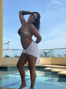 graceymilf666 Your sexy milf on the sea hotel Fotka 5