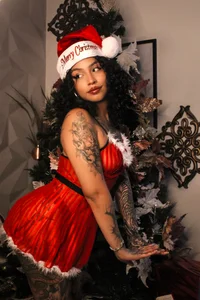 JuliaRose_ks your christmas wish has arrived 🎄 Hình