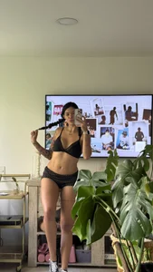 BurntSienna Public Hình