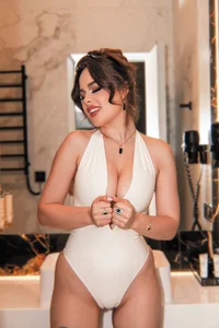 MistressMilana Your luxury pleasure Pic 3