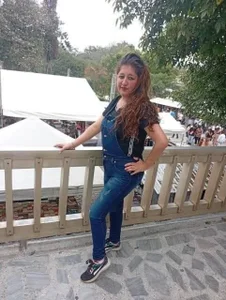 MilfCute_sex Public Pic