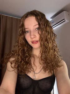 Alisavineunderwear图片