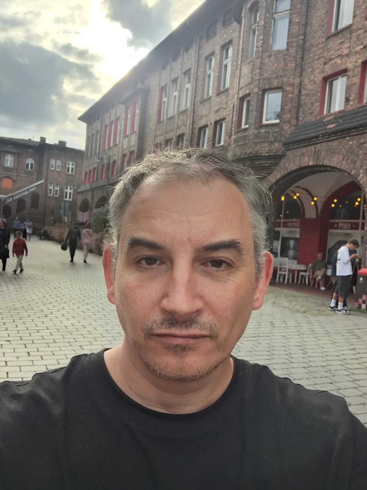 Piotr481 热门图片 3169