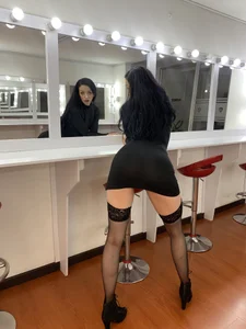 Kristen_Garner Feel my burn inflame 💋🔥  2টি ছবি