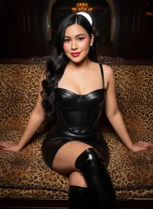 Liu_wen_ Public Pic 4