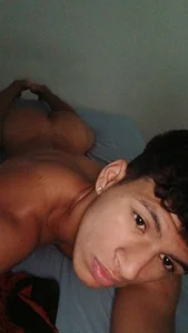 Nicolas_AthleticBoy a day at home Pic 6
