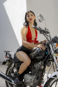 Liselotte_のINTRODUCING MY BABY🏍の 2枚の写真