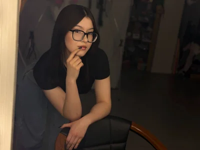 JennyGibson: 5 minutes before the start of the stream ( 5 фото)