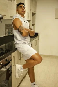 astrom_greyyPublic图片 5