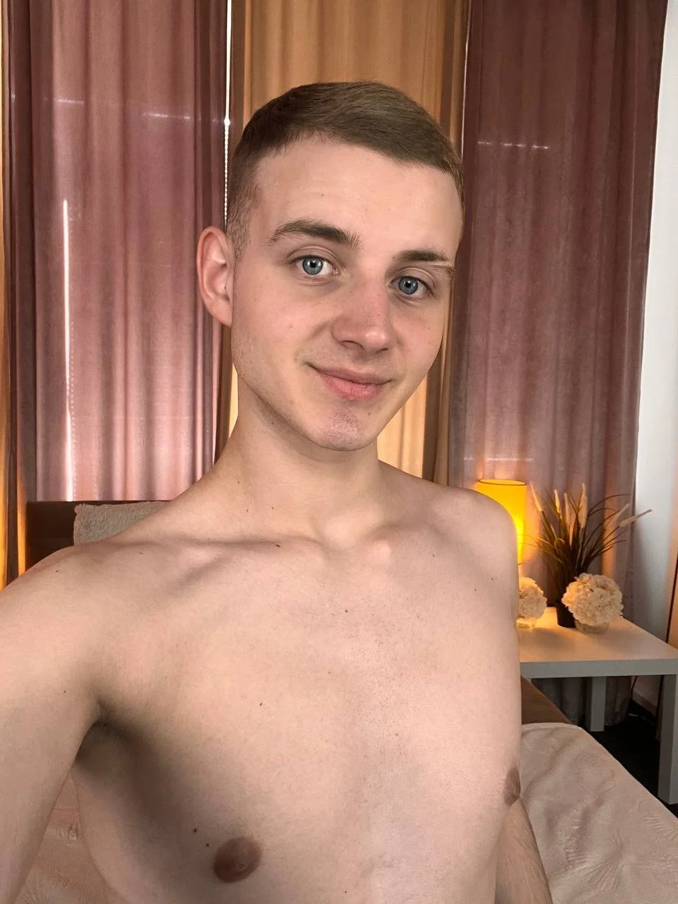 HereAlexColee избранные изображения 6747