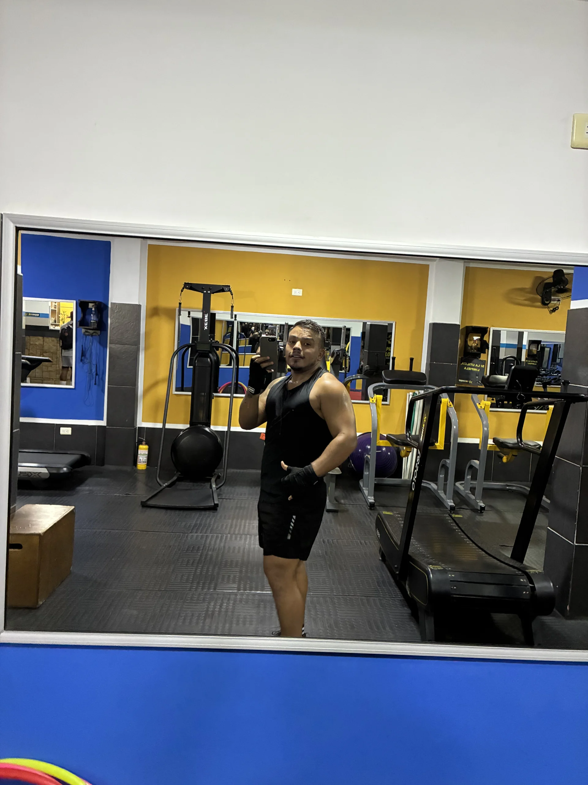 Naughty_Charly Public Foto