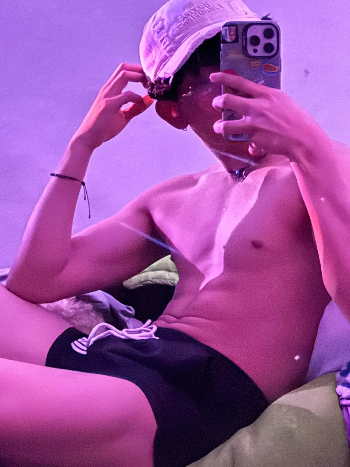 purple od liam_twiink  2 snímek