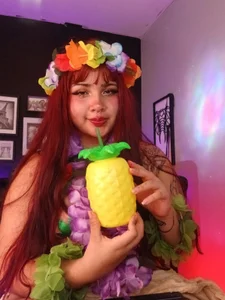 Zara_Snow alohaaa Pic 6
