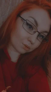 BoobieBabe Public Pic 2