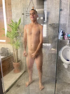 Enzoo98_のPublicの枚の写真