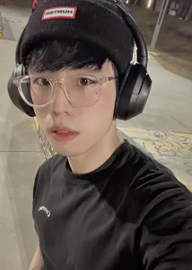 pengpeng_0310 沒脫脫  4টি ছবি