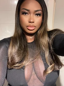 Public od ebonykinky01  snímek