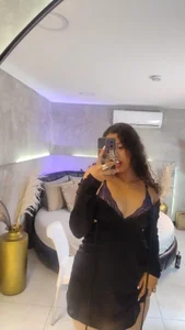 Imsarahx Something more natural 🥵 Foto