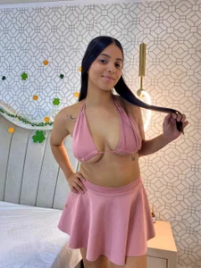 Public od ZoeCooper1  6 snímek