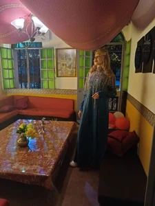 sher-- a theme and delicious food 🥰 Bilde 3