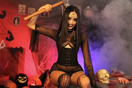 sophieedear Dark Halloween 🦹‍♀️ Pic 5
