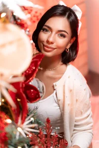 Christmas with Mel🎄 de MelodyMarks_  2 Imagens