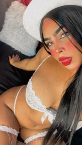 VeronicaLodge23 Would you let this hot cowgirl ride you? Pic 2