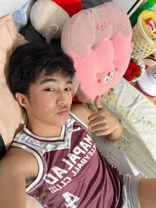 _peachyboyyy Public 사진 2