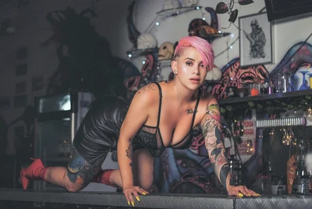 KatInk Glamour รูป  8