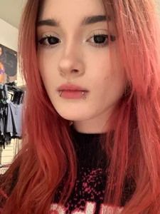 liana_kisses Mood: sweater weather🤪 Foto 5