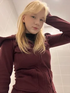 ☁️🍉 Warm and cozy with Kori od KoriMelon  4 snímek