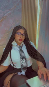 Sexy secretary de Saraa_M Foto 2