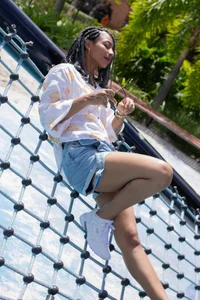 daiana_curlyLetting nature surround me 🌱图片 8