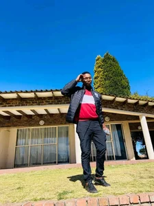 Just me de bhereee  3 photos