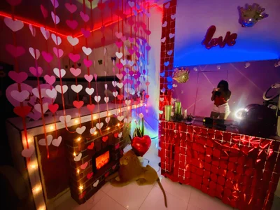 AlisonHoot69 My room Pic 2