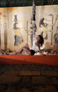 ScarletKings A NICE PLACE IN COLOMBIA Pic