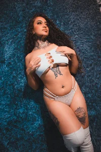 Cata_green white🤍 Immagine  8