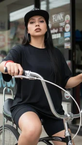 KamilaGuill Public Pic 3