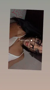 CamelyHott New photographs Fotka 2