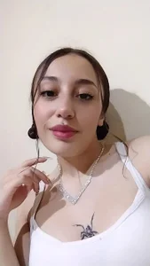 StefaniaFoxx_ Public  4টি ছবি