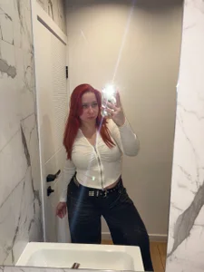 LunaTempt Public Pic