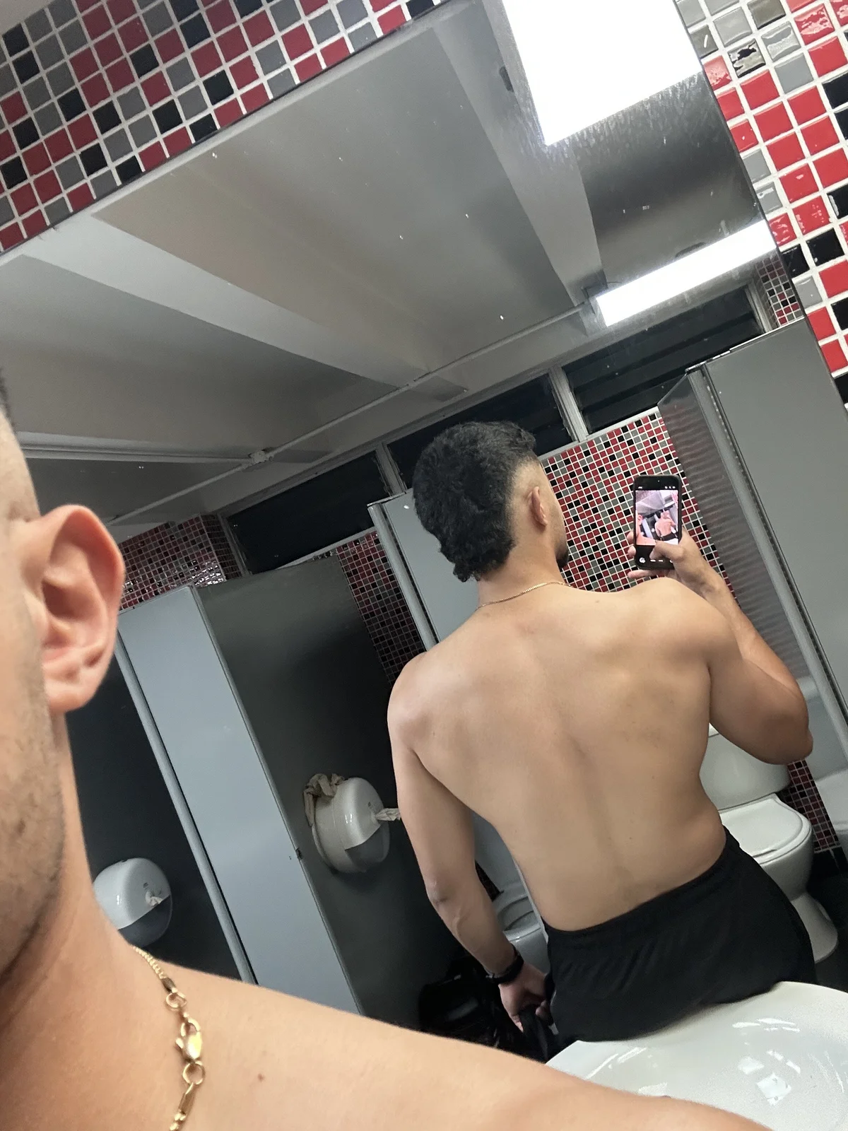 Thonny-becker  3657. kiemelt képe