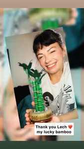 MarlaFknSinger kullanıcısının Brick Me Harder 🧱🥰🌺 fetish flowers fun albümü -  2 fotoğraf