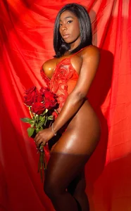 lissetlong69: For you a happy Valentine💘🌹🍷 ( 3 фото)