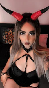 _mykinkydoll_URE DEVIL BLONDE 😈😈😈图片 4