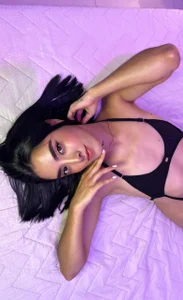 SkinnyIsa Public Foto 2