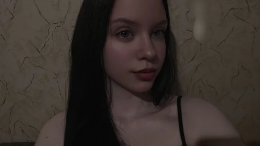 ElmiraShivley 🖤 Pic 5