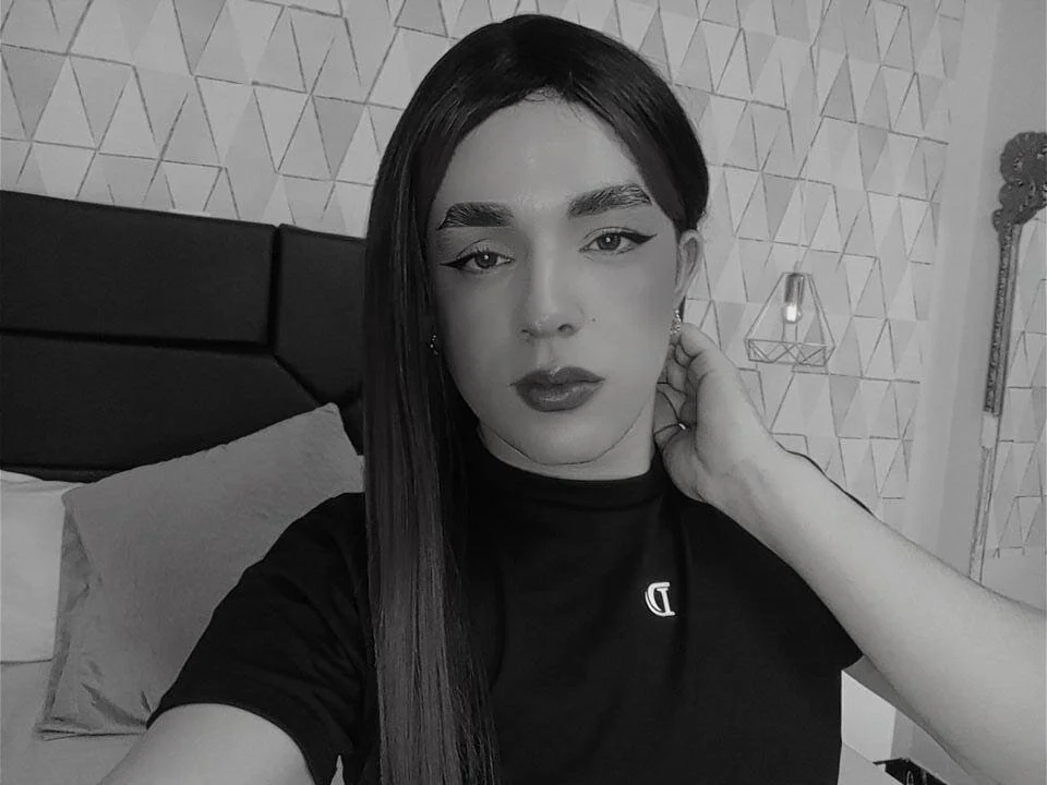 Трендове зображення  5850 JustinePerry