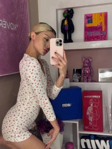 BlondyLi Public 圖片 2