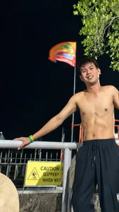 Asianboy_2000 Public  3. fénykép